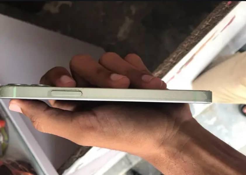 Apple iPhone 12 mini 3