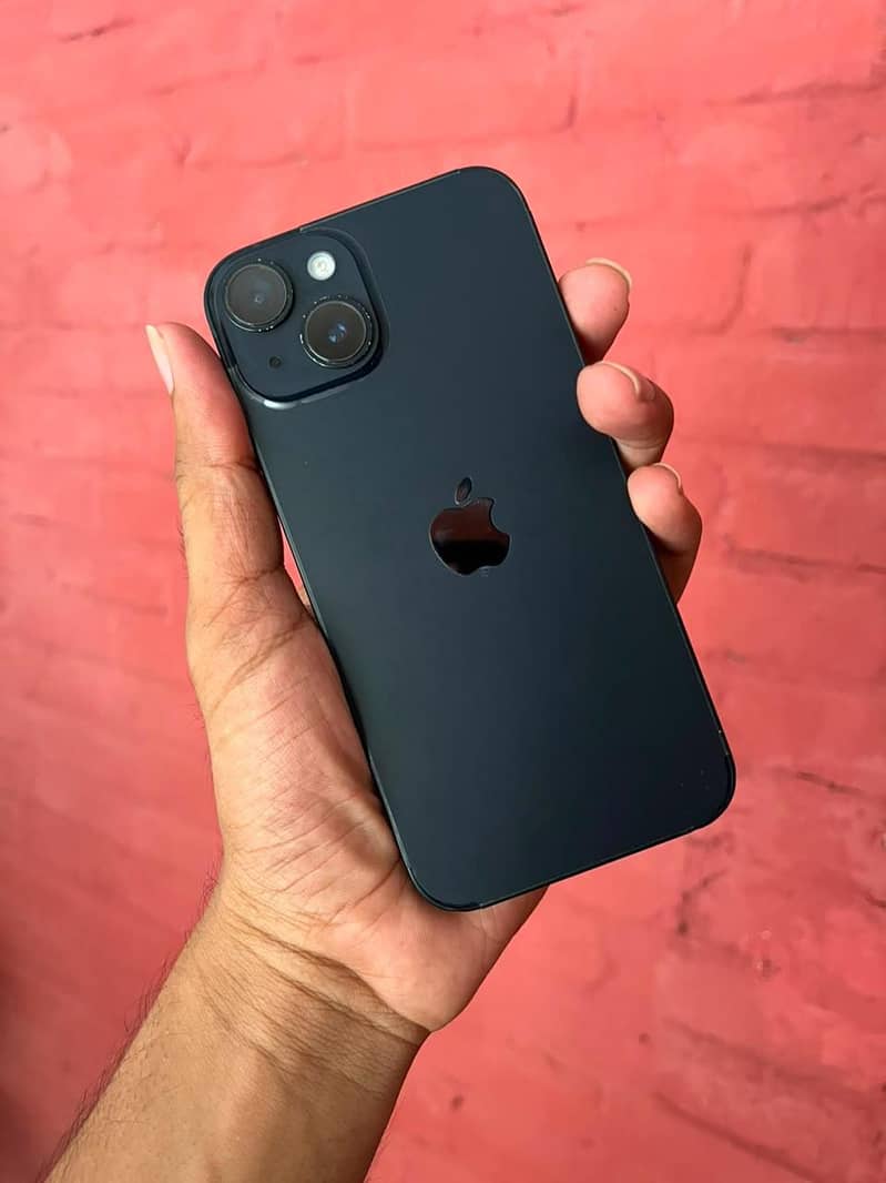 Apple iPhone 14 3