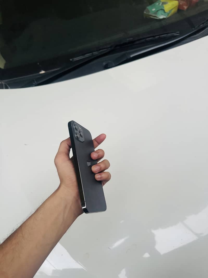 Iphone 12 pro max sim working 0