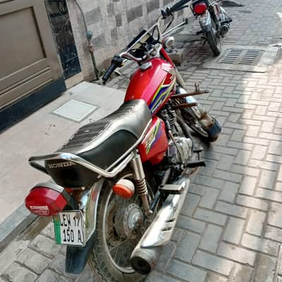 Honda 125 for Sale in Lahore