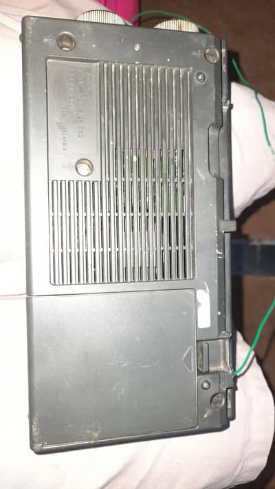 sony j1 radio