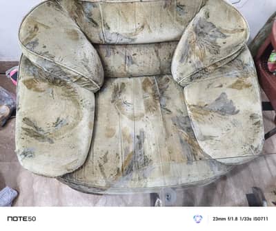 0/3/2/4/8/4/5/8/4/1/0123 piece good condition