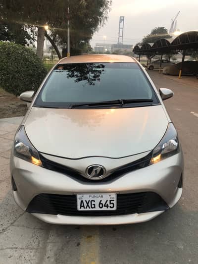 Toyota Vitz 2015