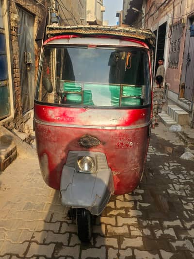 Unique Auto Rikshaw