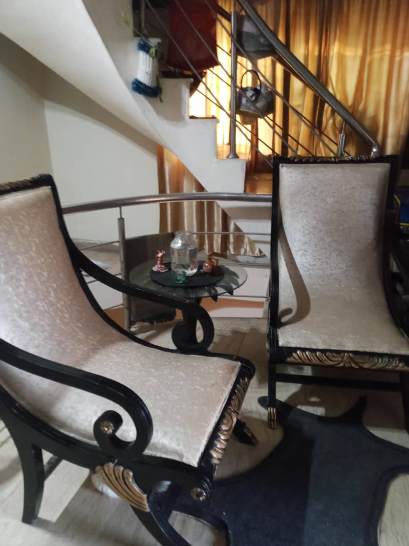 Scroll arm ancient chairs with round table 5