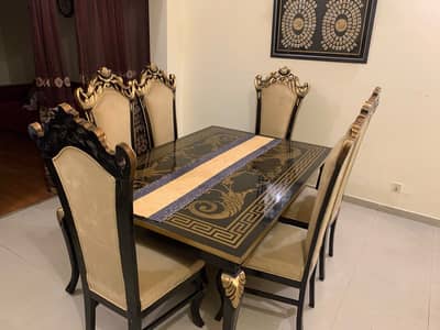 Dinning table