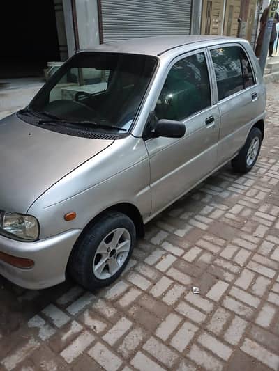 Daihatsu Cuore 2010