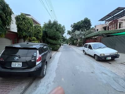 20 Marla upar portion for rent in Punjab society Pia road (lower lock)