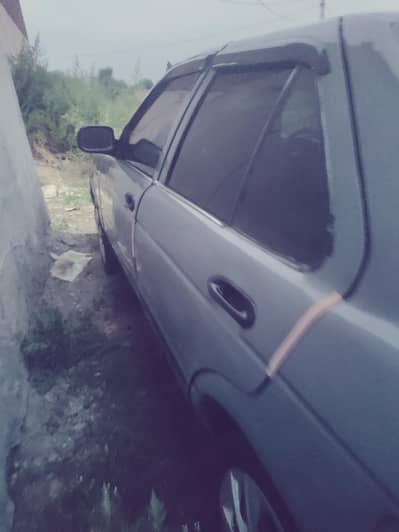 Nissan Sunny 1990
