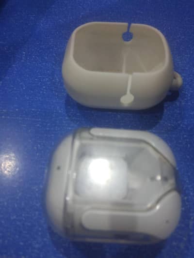 ear buds