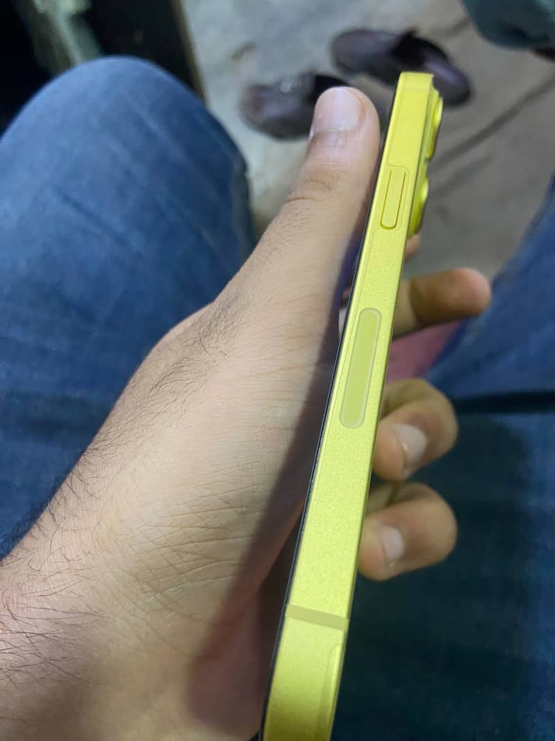 Apple iPhone 14 0
