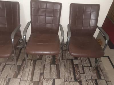 office chairs hain 10 p