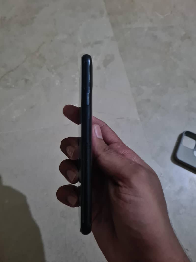 Google Pixel 5 3