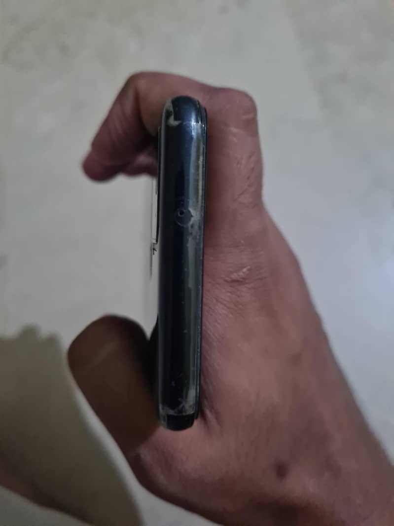 Google Pixel 5 4