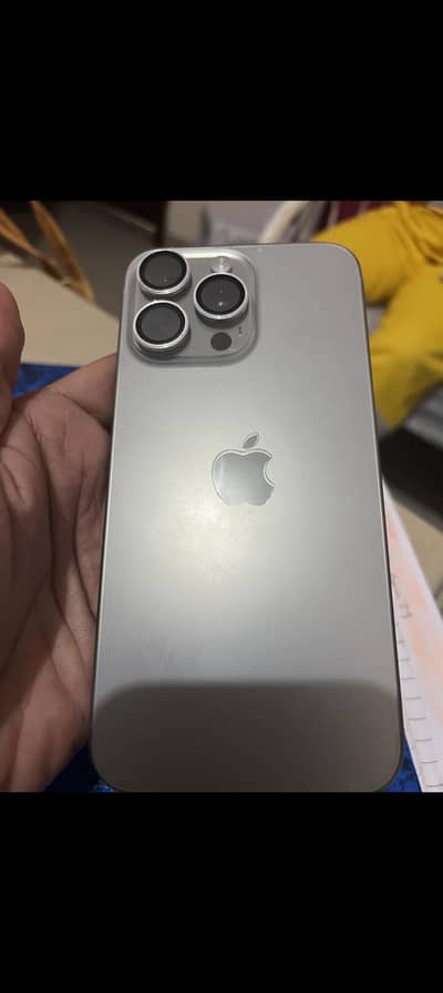 Apple iPhone 15 Pro Max