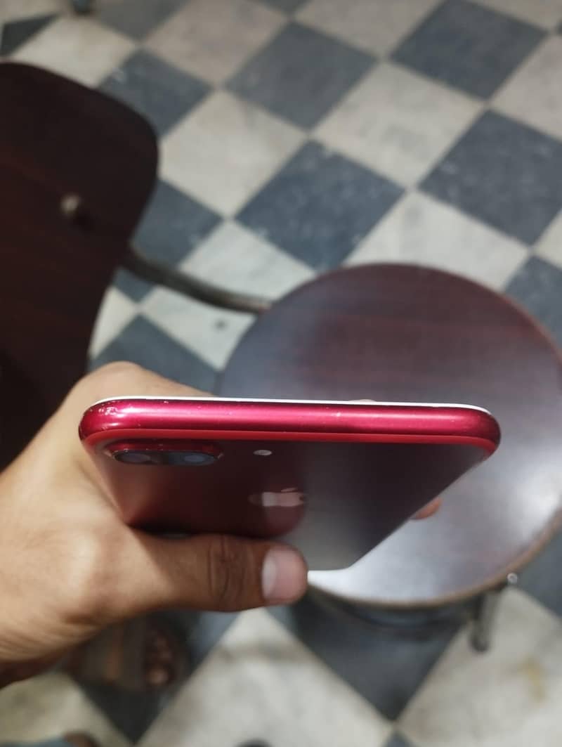 Apple iPhone 7 Plus 2