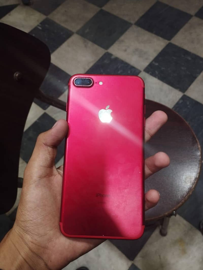 Apple iPhone 7 Plus 4