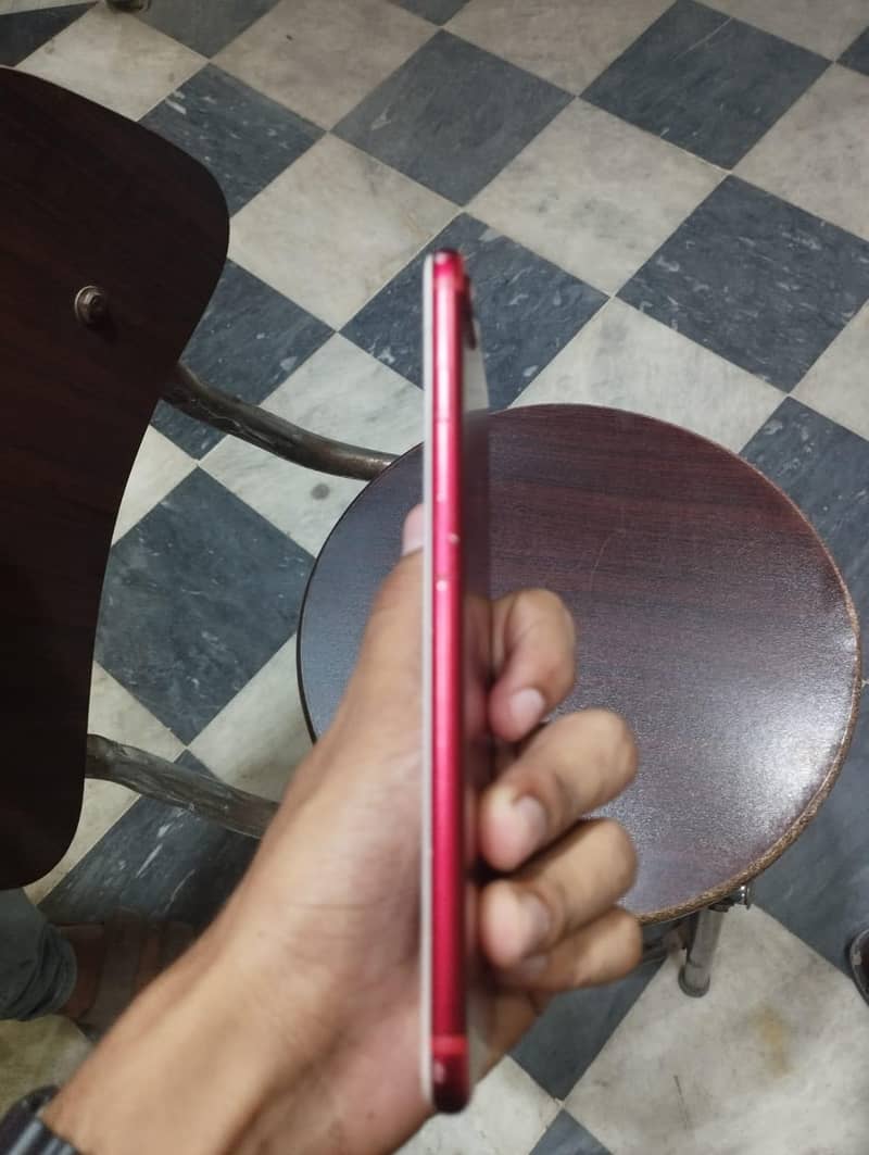 Apple iPhone 7 Plus 5