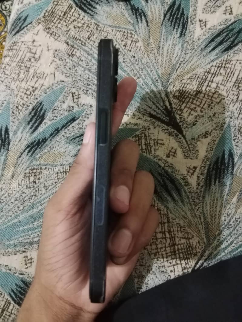 iphone 13 2