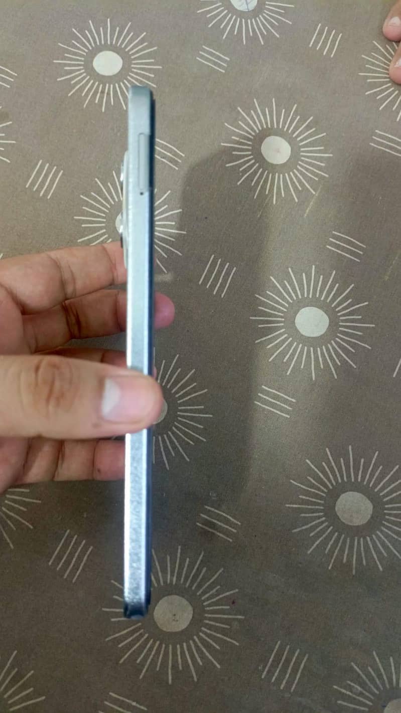 Tecno SPARK 30 Pro 3