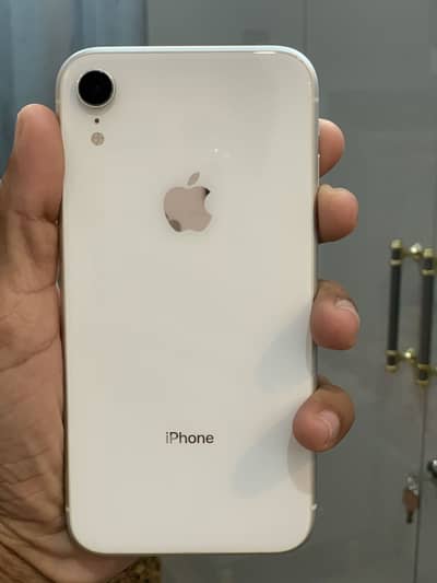 Apple iPhone XR
