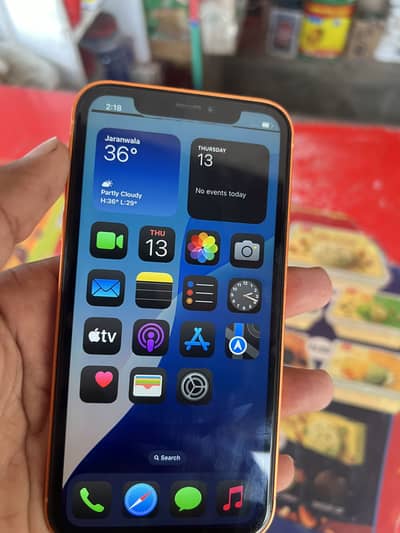 Apple iPhone XR