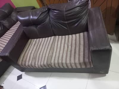7 seater sofa urgently sell