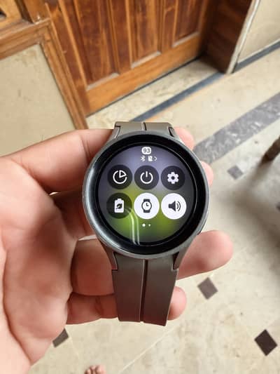 Samaung galaxy watch 5 pro