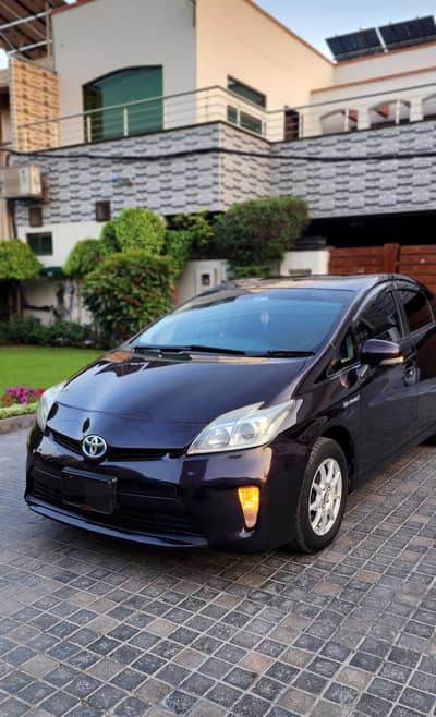 Toyota Prius 2012