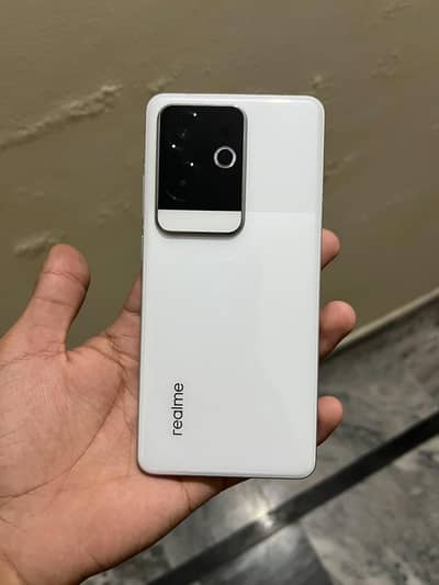 Realme GT 6