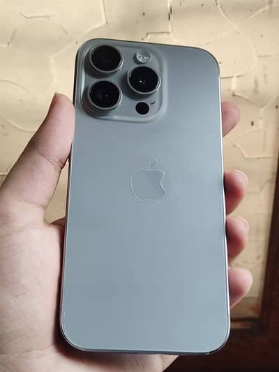 Apple iPhone 15 Pro