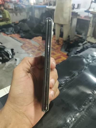 Apple iPhone XS