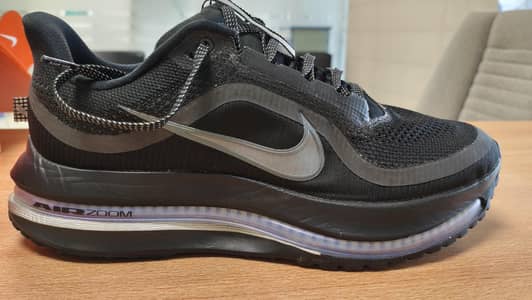 NIKE AIR ZOOM