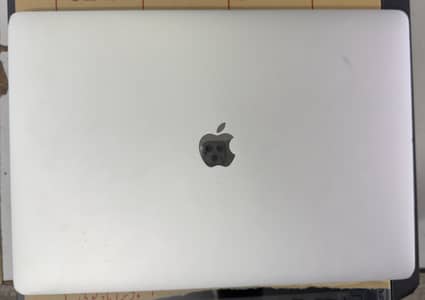 Macbook 2017 For Sale