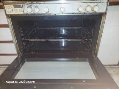 5 burner Tecno Gas stove oven