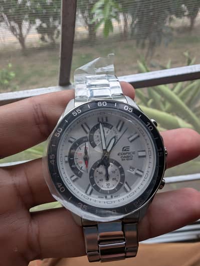 CASIO EDIFICE EFV-550D-7AVUDF ( BRAND NEW)