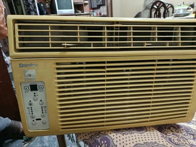 Window AC