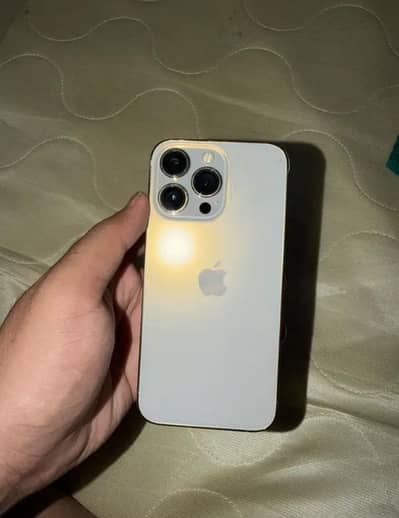 Apple iPhone 13 Pro Whatsapp 03093711434