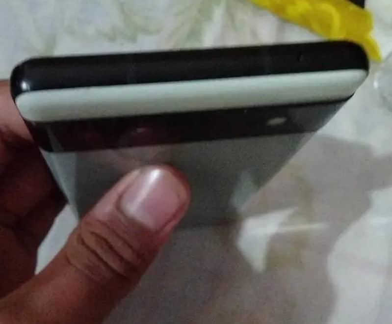 Google Pixel 6a 1