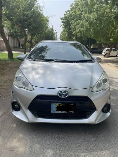 Toyota Aqua 2015