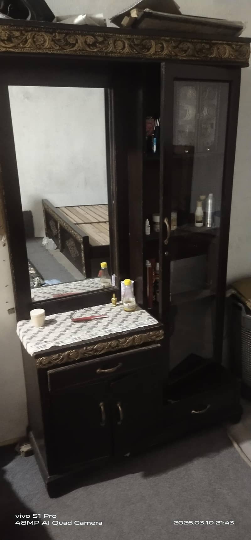 bed set or dressing 2
