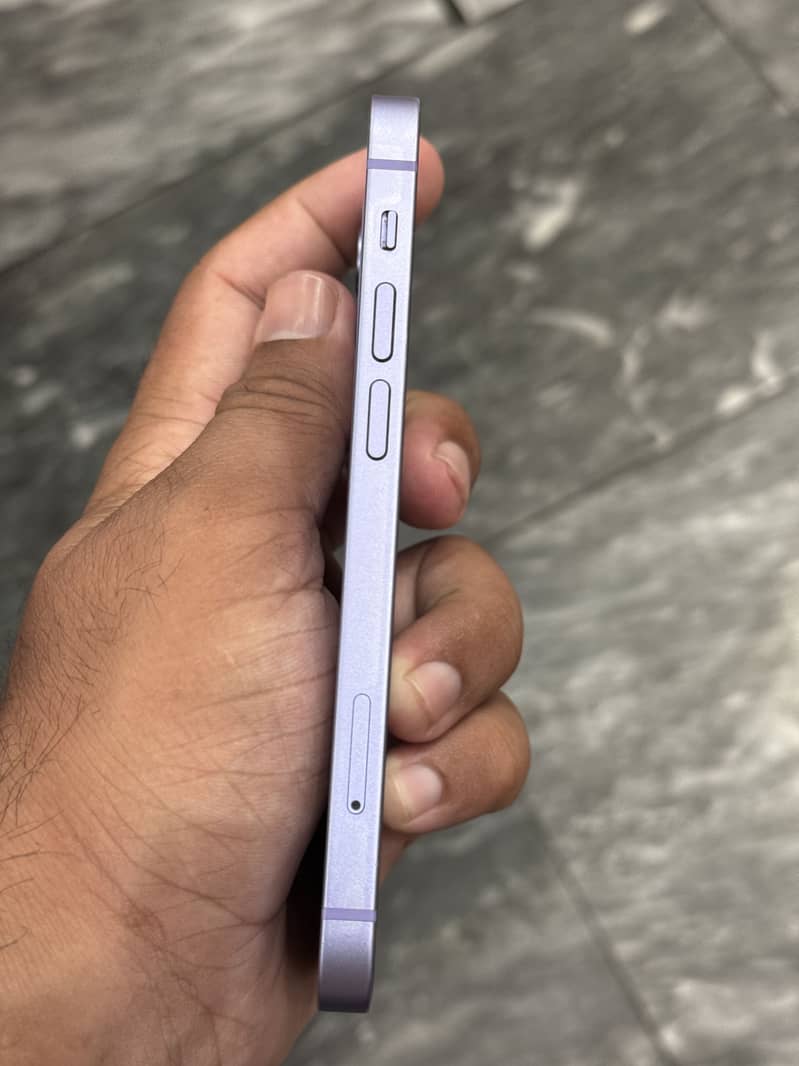Apple iPhone 12 mini 2