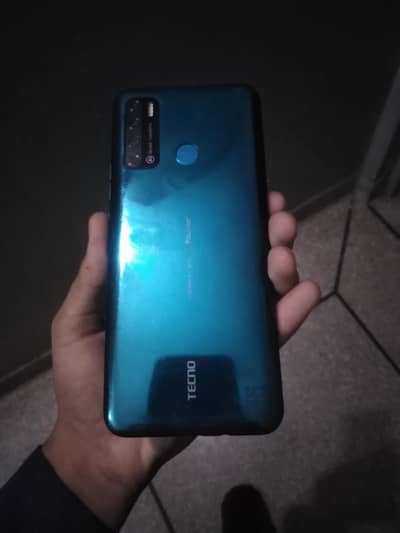 Tecno Spark 4