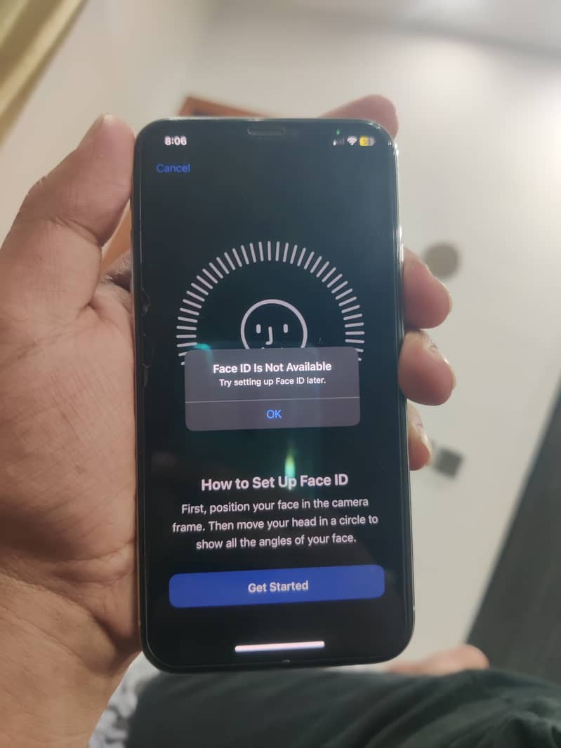 Apple iPhone X 4