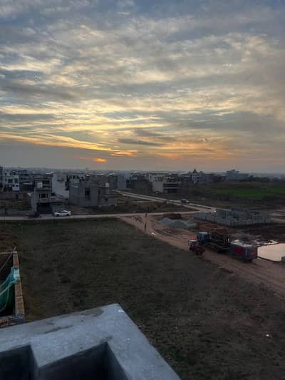 5 Marla Plot Available In Rawal Enclave