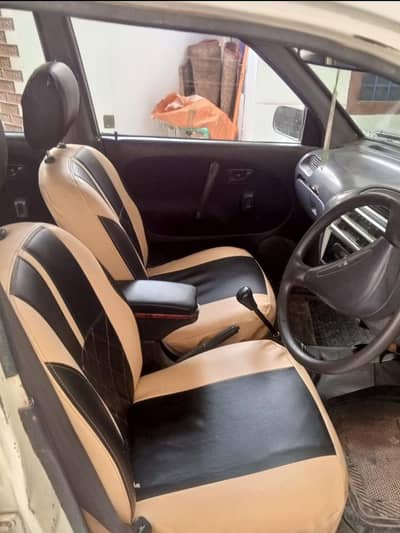 Daihatsu Cuore 2003