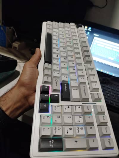Keyboard Aula f99