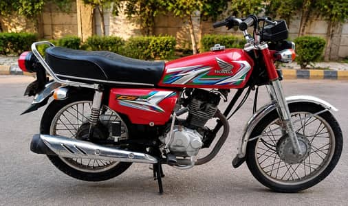 Honda 125 Karachi no 2017 end month call 03151190497