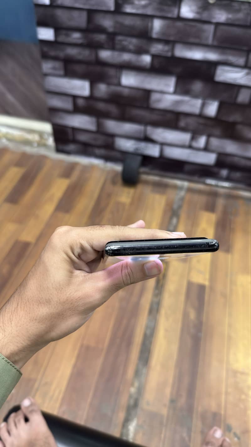 Google Pixel 6 Pro 2