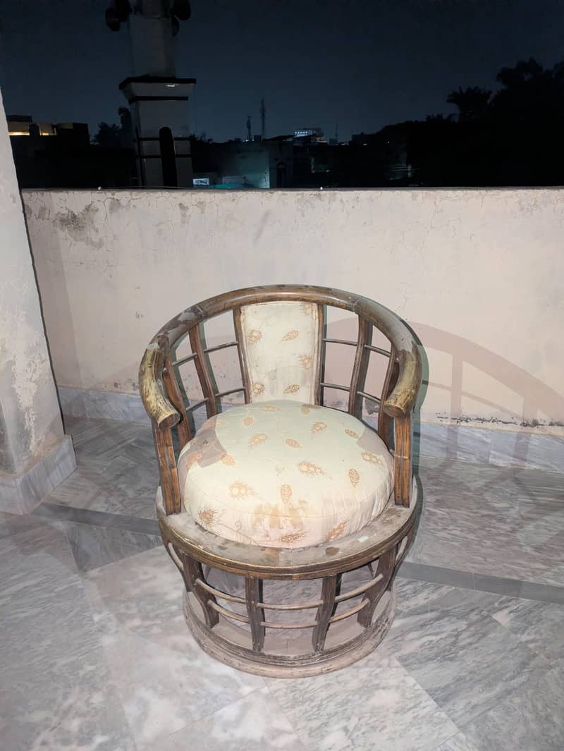 old school sofa 1